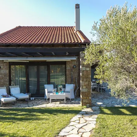 Serenity Villas, Nilie Hospitality Mgmt Villa