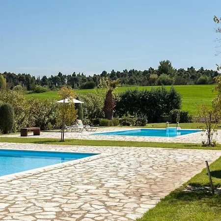 Serenity Villas, Nilie Hospitality Mgmt Villa