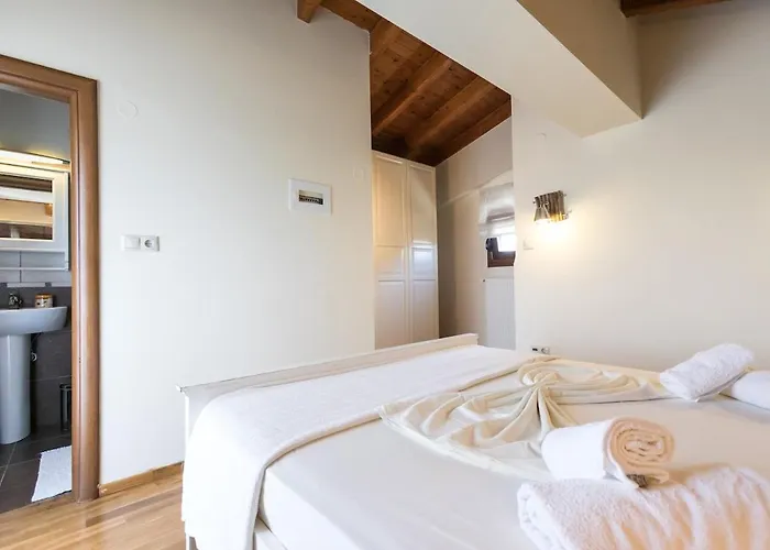 Serenity Villas, Nilie Hospitality Mgmt Villa