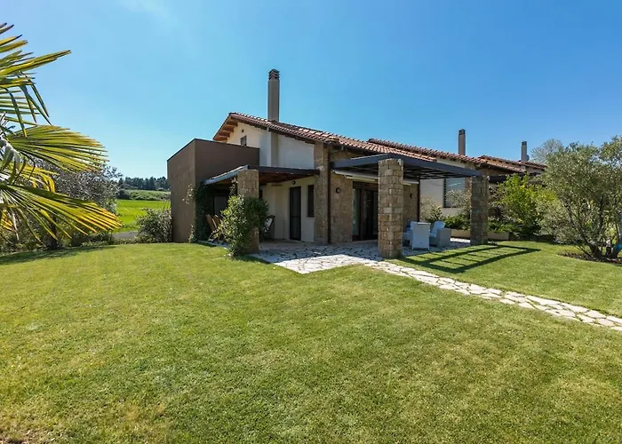 Serenity Villas, Nilie Hospitality Mgmt * Dimos Kassandra