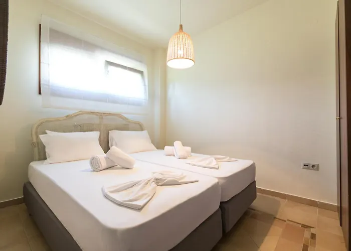 Villa Serenity Villas, Nilie Hospitality Mgmt *