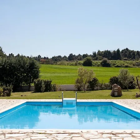 Serenity Villas, Nilie Hospitality Mgmt Vila