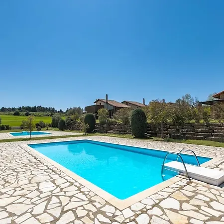 Vila Serenity Villas, Nilie Hospitality Mgmt *