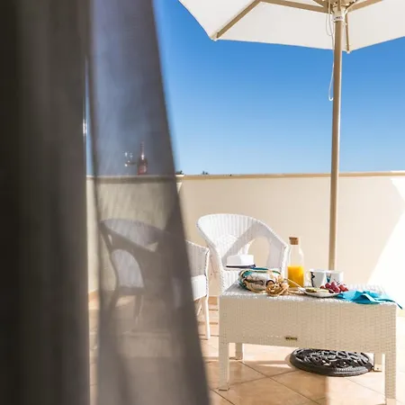 Serenity Villas, Nilie Hospitality Mgmt Vila